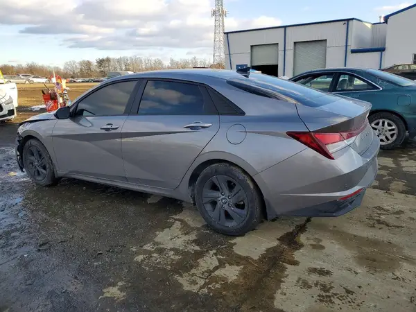 KMHLM4AG4PU472222 2023 HYUNDAI ELANTRA - Image 2