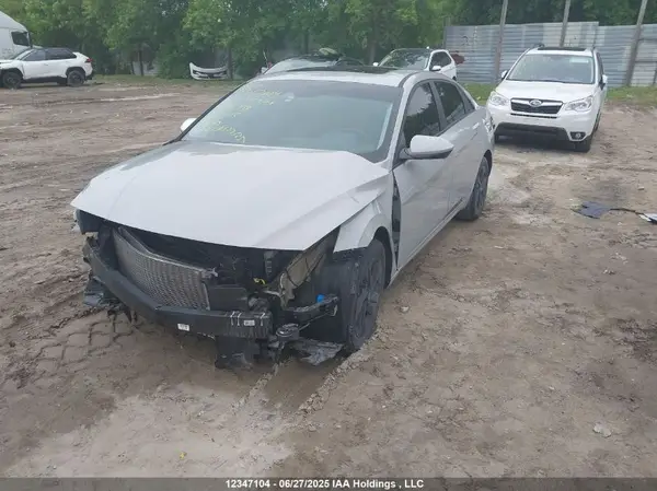 KMHLM4AG4PU476738 2023 HYUNDAI ELANTRA - Image 2