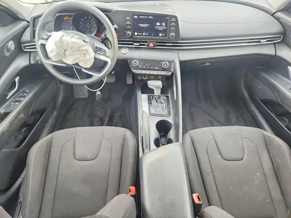 KMHLM4AG4PU478098 2023 HYUNDAI ELANTRA - Image 8