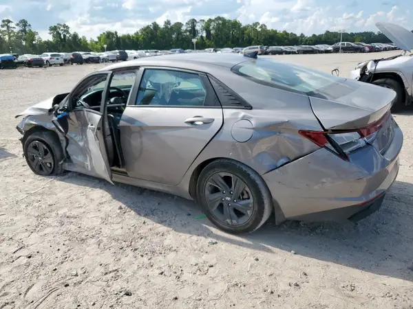 KMHLM4AG4PU478697 2023 HYUNDAI ELANTRA - Image 2