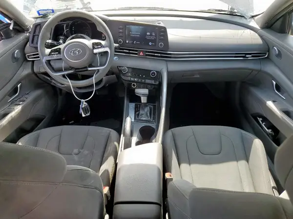 KMHLM4AG4PU478697 2023 HYUNDAI ELANTRA - Image 8
