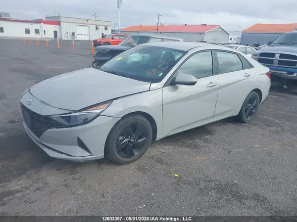 KMHLM4AG4PU483625 2023 HYUNDAI ELANTRA - Image 2