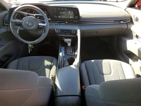 KMHLM4AG4PU486203 2023 HYUNDAI ELANTRA - Image 8