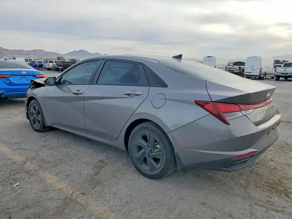 KMHLM4AG4PU489327 2023 HYUNDAI ELANTRA - Image 2