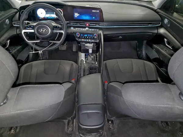 KMHLM4AG4PU509348 2023 HYUNDAI ELANTRA - Image 8