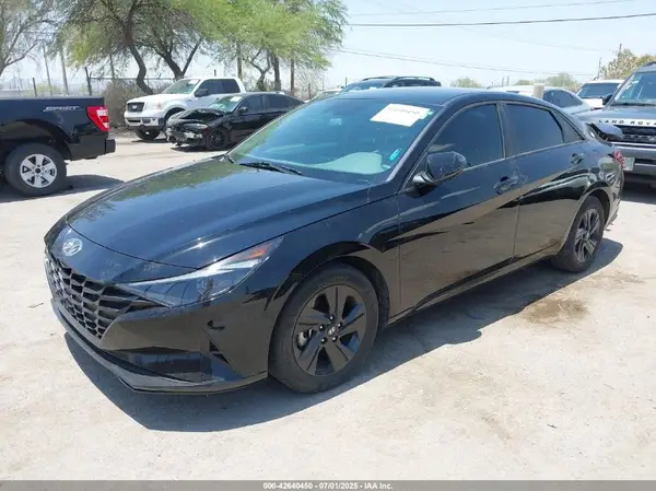 KMHLM4AG4PU519832 2023 HYUNDAI ELANTRA - Image 2