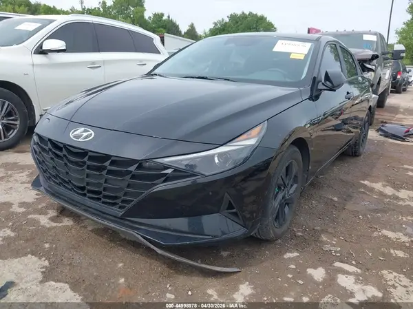 KMHLM4AG4PU529843 2023 HYUNDAI ELANTRA - Image 2