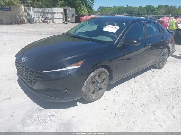 KMHLM4AG4PU546092 2023 HYUNDAI ELANTRA - Image 2