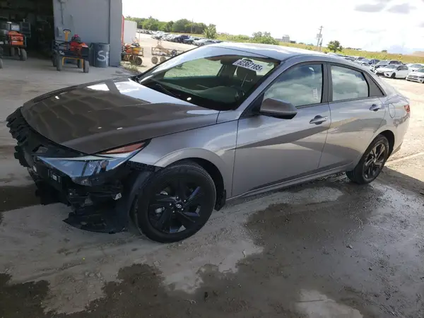 KMHLM4AG4PU548344 2023 HYUNDAI ELANTRA - Image 1