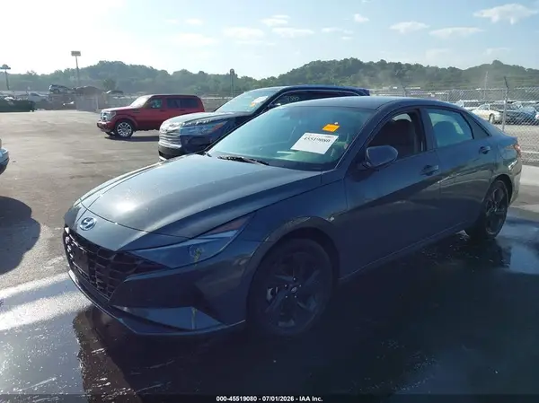 KMHLM4AG4PU562986 2023 HYUNDAI ELANTRA - Image 2