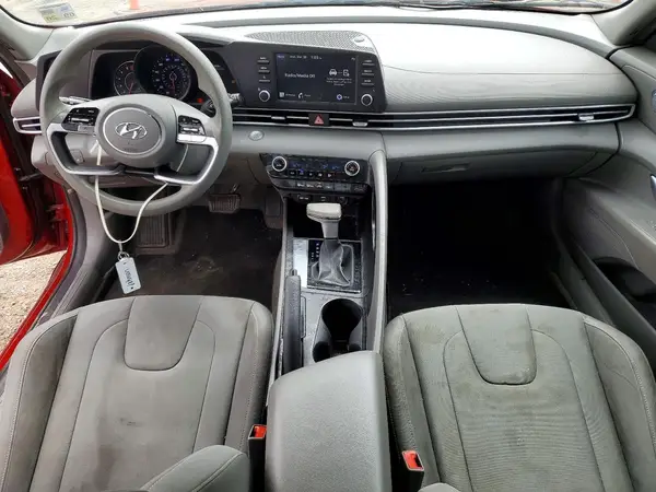 KMHLM4AG4PU586088 2023 HYUNDAI ELANTRA - Image 8