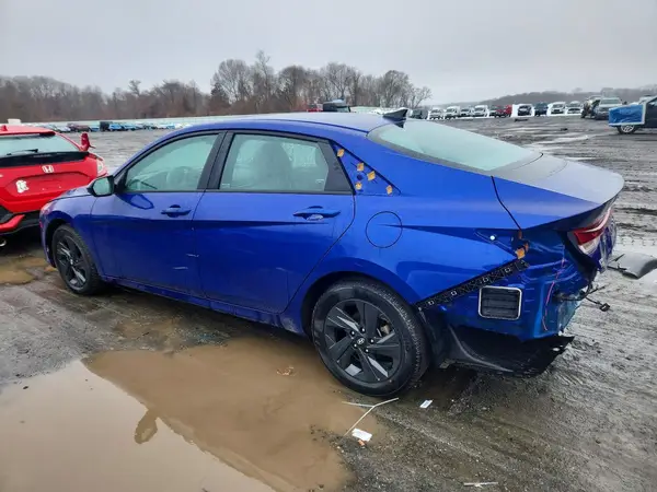 KMHLM4AG4PU586284 2023 HYUNDAI ELANTRA - Image 2