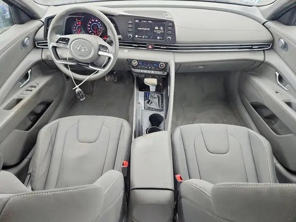 KMHLM4AG4PU586284 2023 HYUNDAI ELANTRA - Image 8