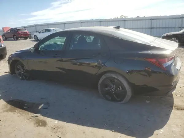 KMHLM4AG4PU588598 2023 HYUNDAI ELANTRA - Image 2