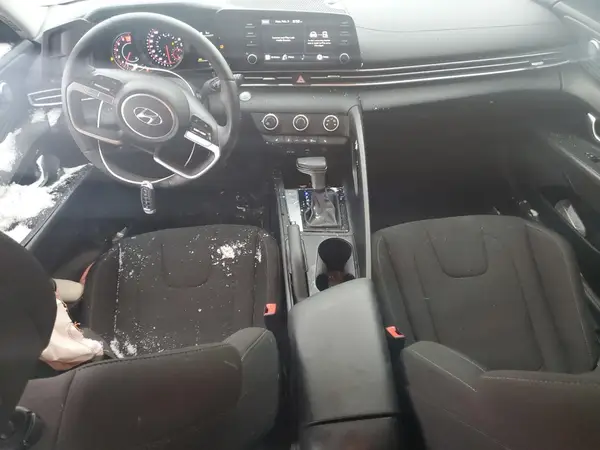 KMHLM4AG4PU590156 2023 HYUNDAI ELANTRA - Image 8