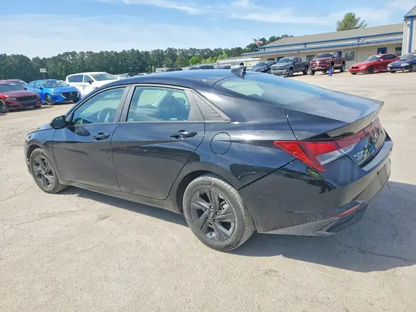 KMHLM4AG4PU602810 2023 HYUNDAI ELANTRA - Image 2