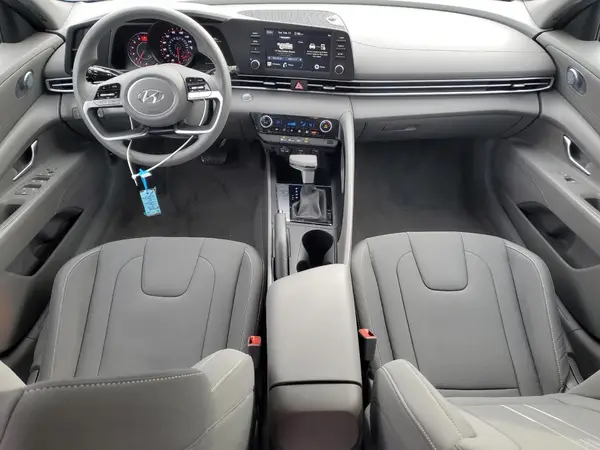KMHLM4AG4PU609577 2023 HYUNDAI ELANTRA - Image 8