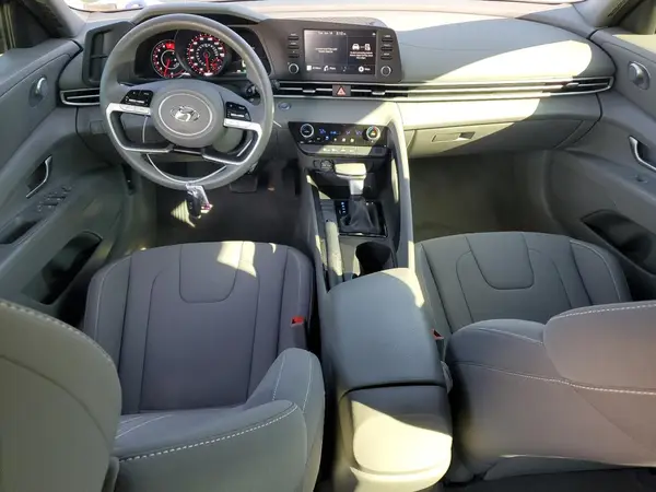 KMHLM4AG4PU610180 2023 HYUNDAI ELANTRA - Image 8