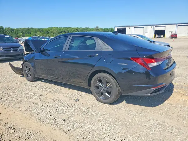 KMHLM4AG4PU625536 2023 HYUNDAI ELANTRA - Image 2