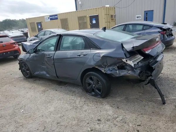 KMHLM4AG4PU627979 2023 HYUNDAI ELANTRA - Image 2