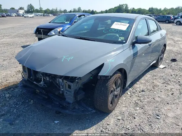KMHLM4AG5MU066039 2021 HYUNDAI ELANTRA - Image 2
