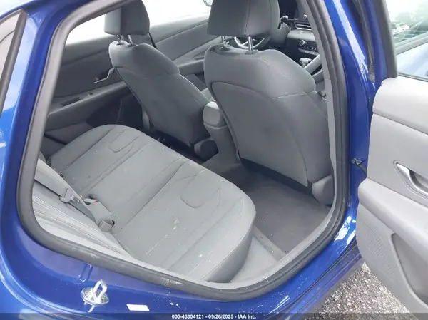 KMHLM4AG5MU066994 2021 HYUNDAI ELANTRA - Image 8