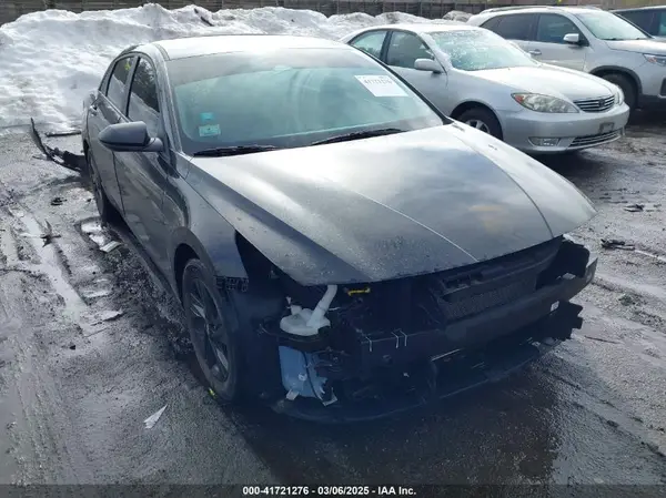 KMHLM4AG5MU067000 2021 HYUNDAI ELANTRA - Image 1