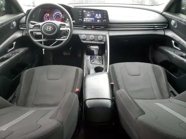 KMHLM4AG5MU068602 2021 HYUNDAI ELANTRA - Image 8