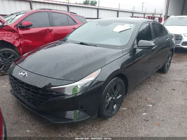 KMHLM4AG5MU070222 2021 HYUNDAI ELANTRA - Image 2