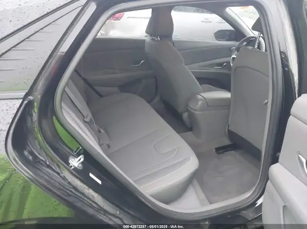 KMHLM4AG5MU070222 2021 HYUNDAI ELANTRA - Image 8