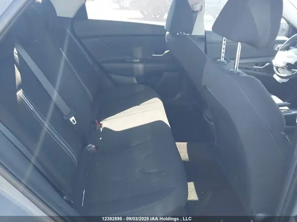 KMHLM4AG5MU100268 2021 HYUNDAI ELANTRA - Image 8