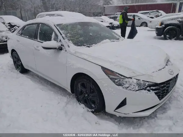KMHLM4AG5MU114218 2021 HYUNDAI ELANTRA - Image 1