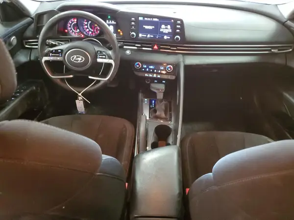 KMHLM4AG5MU121640 2021 HYUNDAI ELANTRA - Image 8