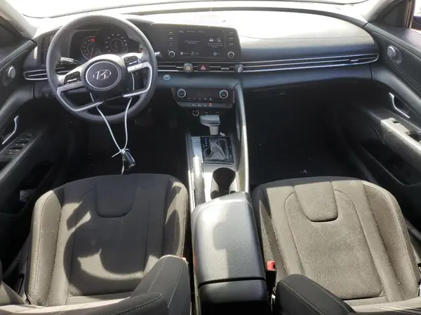 KMHLM4AG5MU126109 2021 HYUNDAI ELANTRA - Image 8