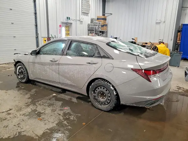 KMHLM4AG5MU126305 2021 HYUNDAI ELANTRA - Image 2