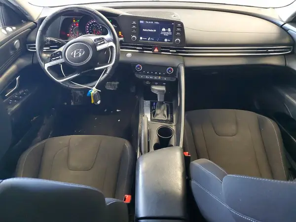 KMHLM4AG5MU126305 2021 HYUNDAI ELANTRA - Image 8