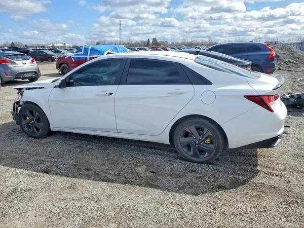 KMHLM4AG5MU142715 2021 HYUNDAI ELANTRA - Image 2