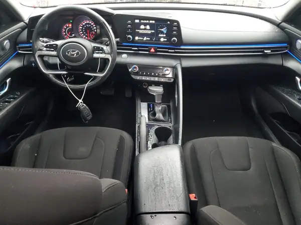 KMHLM4AG5MU182325 2021 HYUNDAI ELANTRA - Image 8