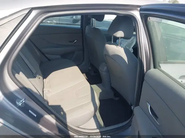 KMHLM4AG5MU182941 2021 HYUNDAI ELANTRA - Image 8