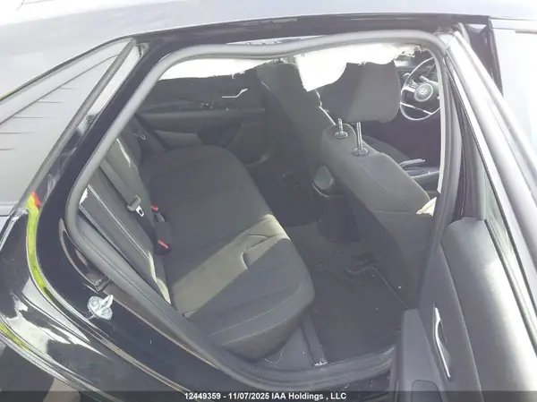 KMHLM4AG5MU186066 2021 HYUNDAI ELANTRA - Image 8