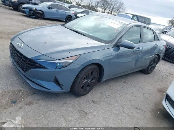 KMHLM4AG5MU191848 2021 HYUNDAI ELANTRA - Image 2