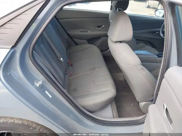 KMHLM4AG5MU191848 2021 HYUNDAI ELANTRA - Image 8