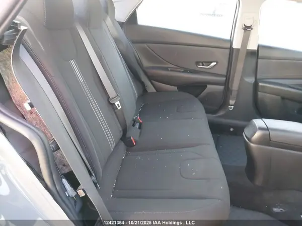 KMHLM4AG5MU198587 2021 HYUNDAI ELANTRA - Image 8