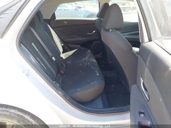 KMHLM4AG5NU263309 2022 HYUNDAI ELANTRA - Image 8