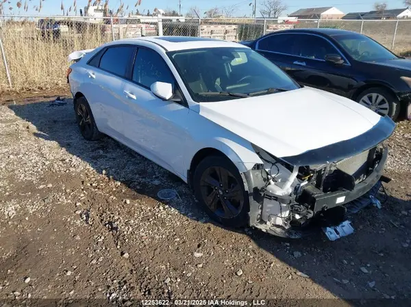 KMHLM4AG5NU264430 2022 HYUNDAI ELANTRA - Image 1