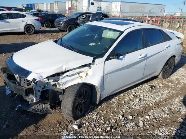 KMHLM4AG5NU264430 2022 HYUNDAI ELANTRA - Image 2