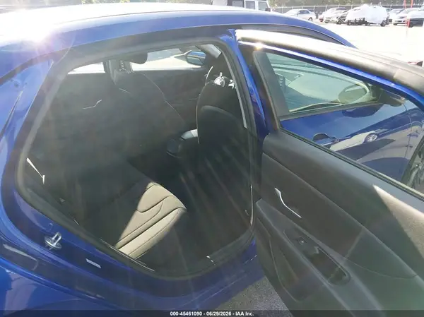 KMHLM4AG5NU282054 2022 HYUNDAI ELANTRA - Image 8