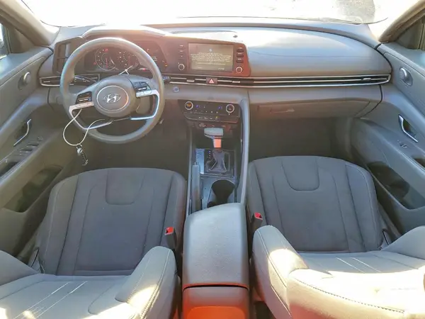 KMHLM4AG5NU294351 2022 HYUNDAI ELANTRA - Image 8