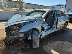 KMHLM4AG5NU306773 2022 HYUNDAI ELANTRA