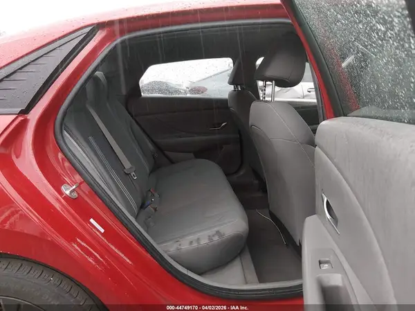 KMHLM4AG5NU310080 2022 HYUNDAI ELANTRA - Image 8